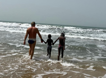 10 gambia-am-strand-mit-den-kids-01