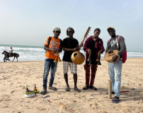 06 gambia-am-strand-musiker