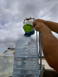 brasilien-lencois-wasser-fassen-04