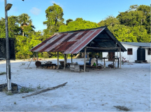 Franzoesisch-Guyana-Festland-Dorf-03