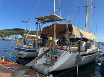 trinidad-hafen-reling-an-reling