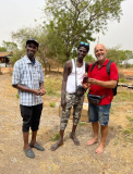 10 gambia-kastraprojekt-lamin-lodge-zuschauer